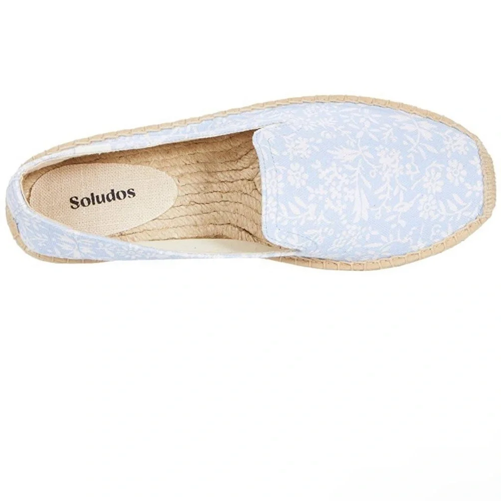 NWOT/NWOB Soludos Blue Bonnet Espadrilles Slip On Floral Flats Shoes Size 10